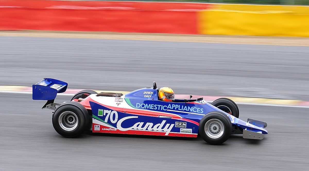 70 TYRRELL 010 (8) 01