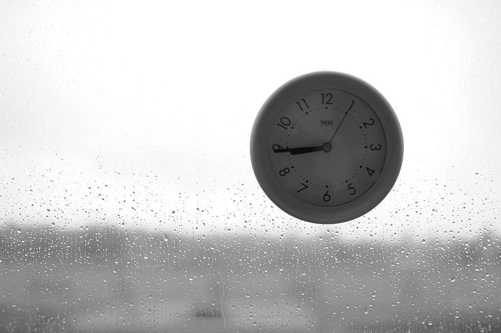 8:44 Uhr