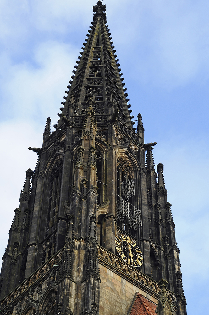 _7006646KAxl.jpg