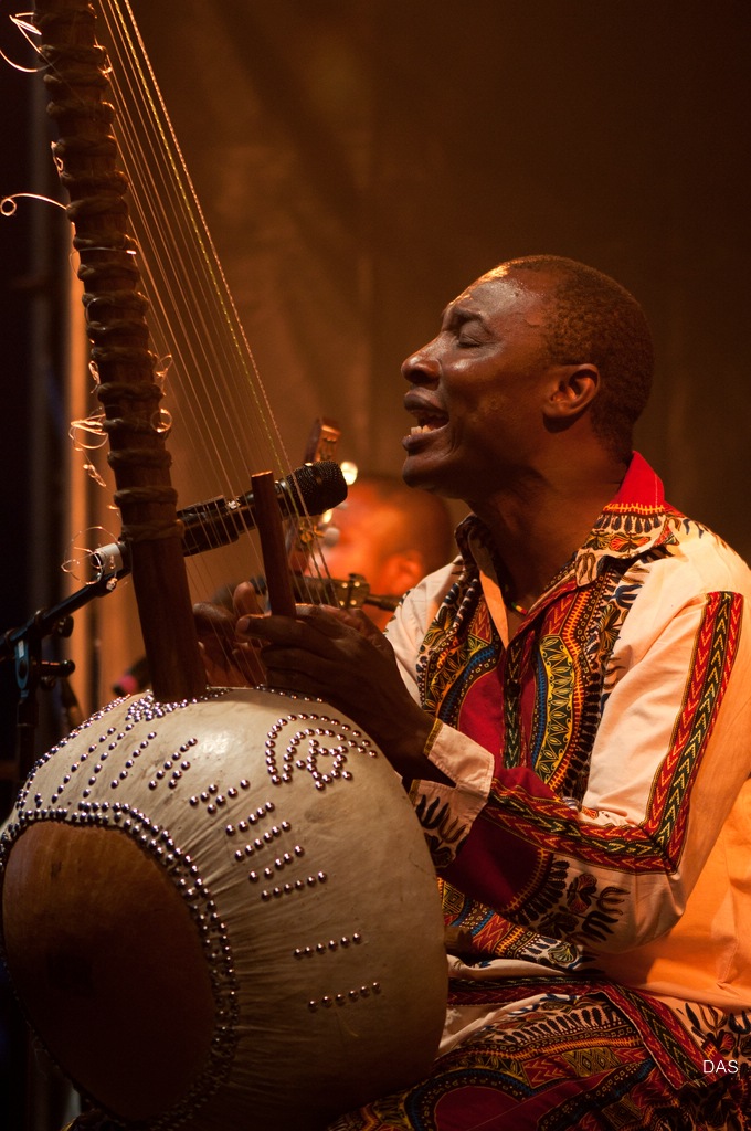 Aachener September Special
Adjiri Odametey and Band