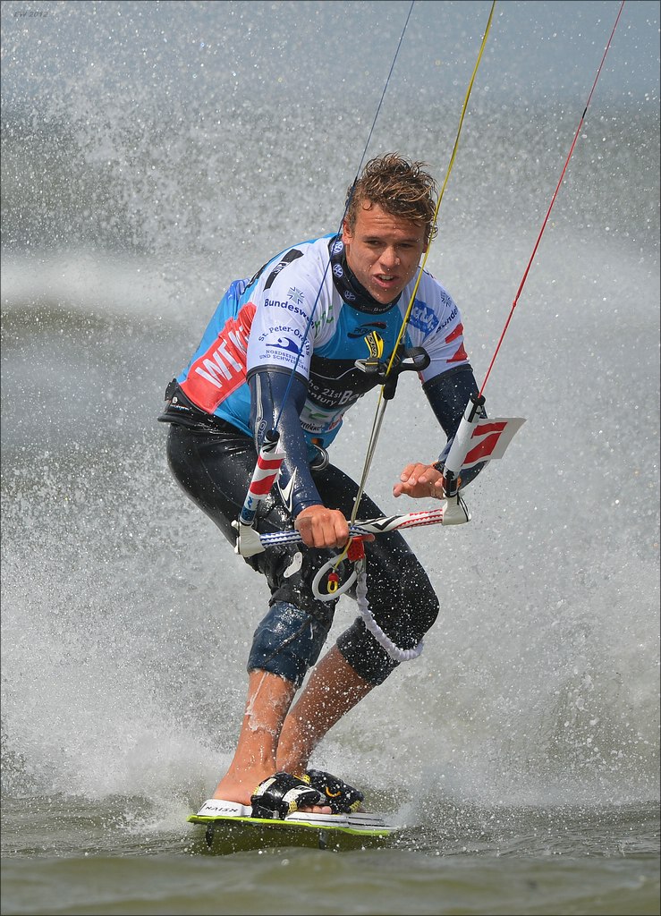 aacomp Kitsurf WC SPO 20120714 3336