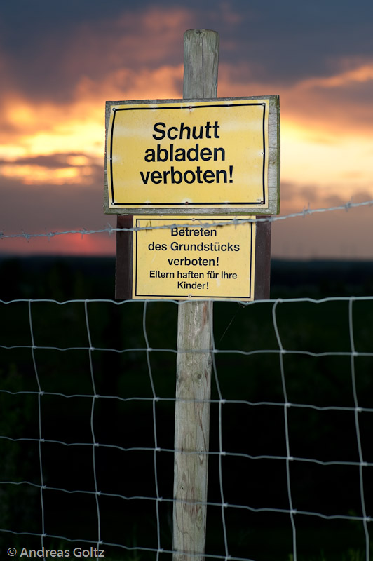 Abendspaziergang

Regenschauer über dem Ettersberg

Zeiss Distagon 85 mm f4 1/250s