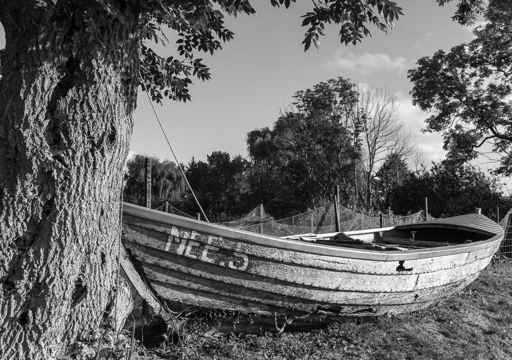 abgewracktes Fischerboot bei Neeberg