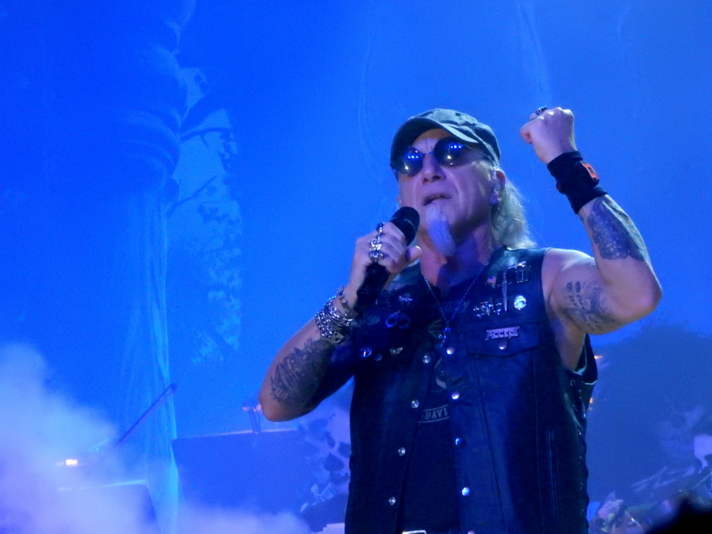 Accept -004.jpg