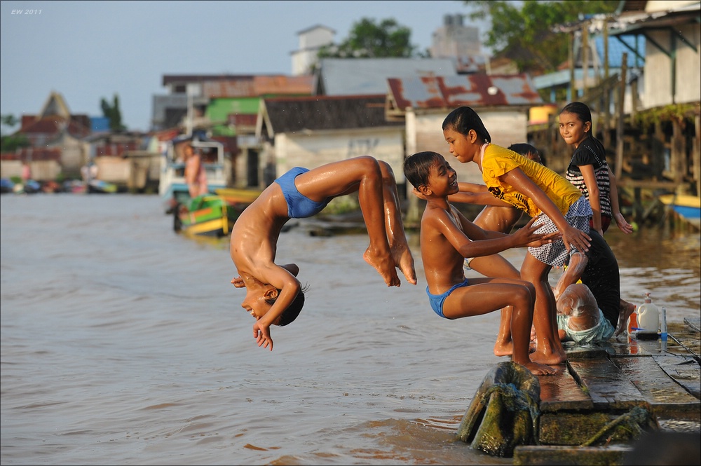 acomp indonesia 20110616 15988