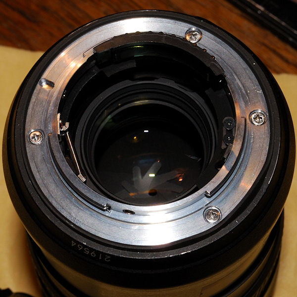 AF-S Nikkor 24-70/2.8G ED:
Bajonett vor Einbau der hintersten Linse