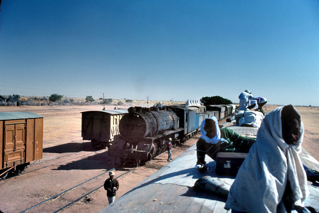 Afrika 1975 77 776
