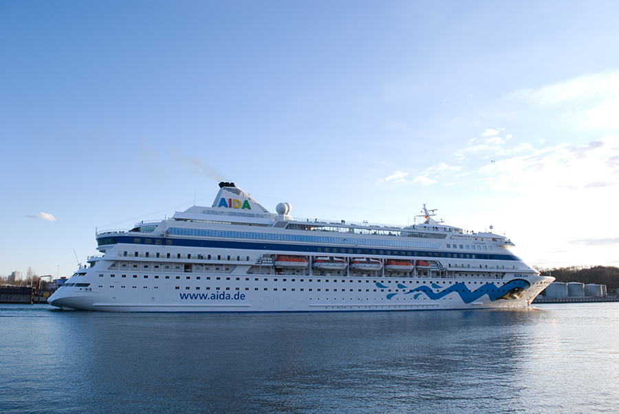 AIDA Cara 001