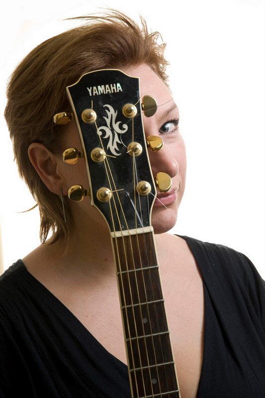 Aina Negaard, singer/songwriter
norwegian &amp; melodramatic