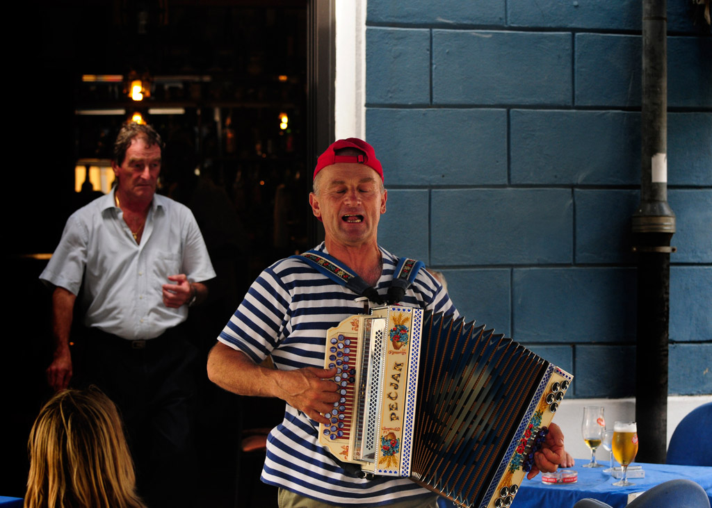 Akkordeon Izola
Ziehharmonikaspieler in einer Taverne in Izola