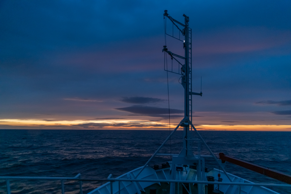 AL557-115.jpg