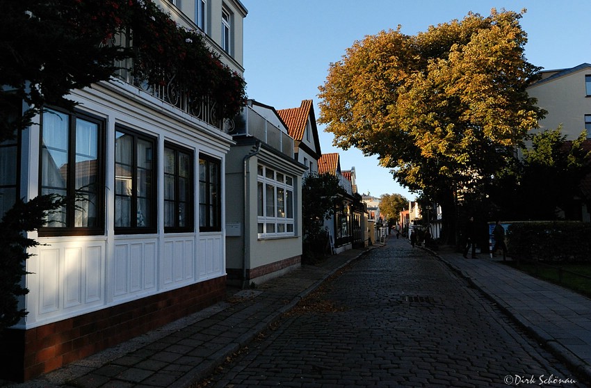Alexandrinenstraße 2