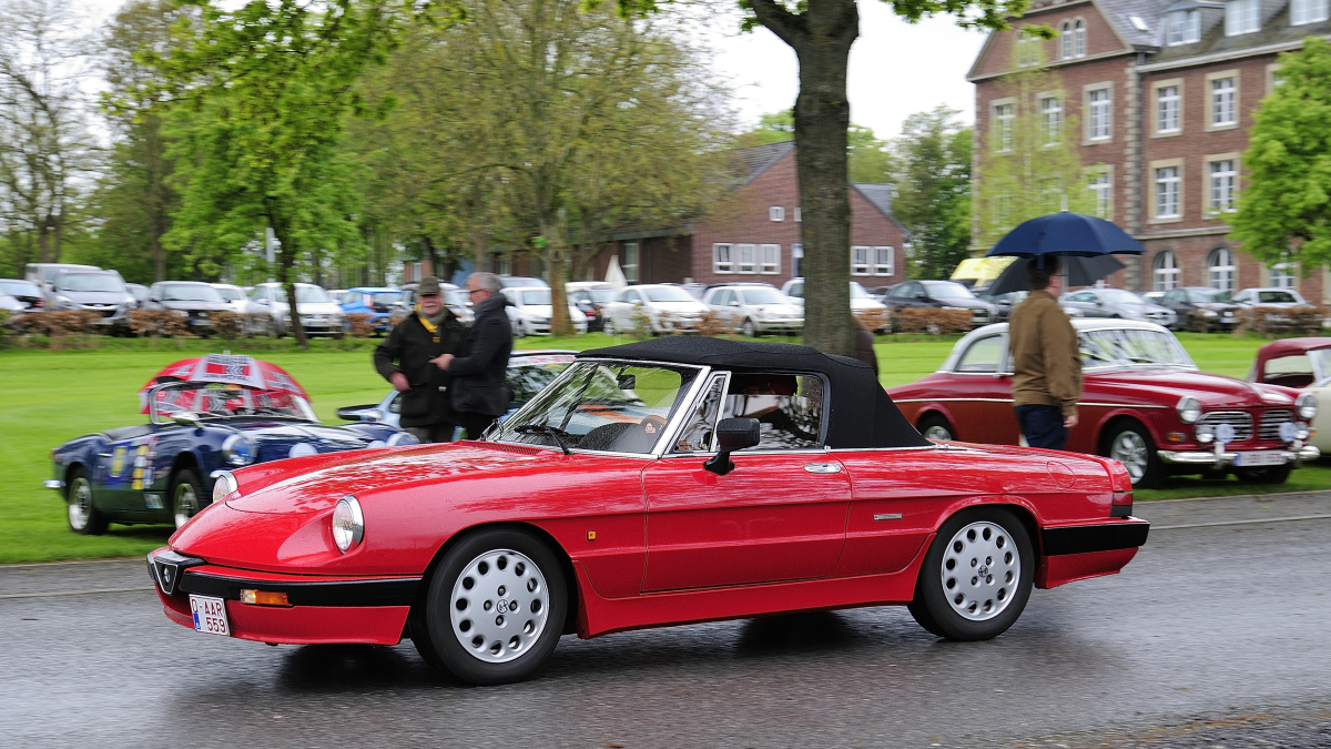 Alfa Romeo Duetto Spider