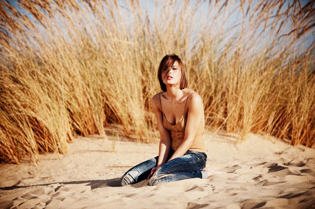 Allein - Sein

Fotograf: Steven Van Veen
Model: Alena Otto
Mua: Sina Stoelzle
Mastermind: Deran Lami

http://www.stevens-photography.de/