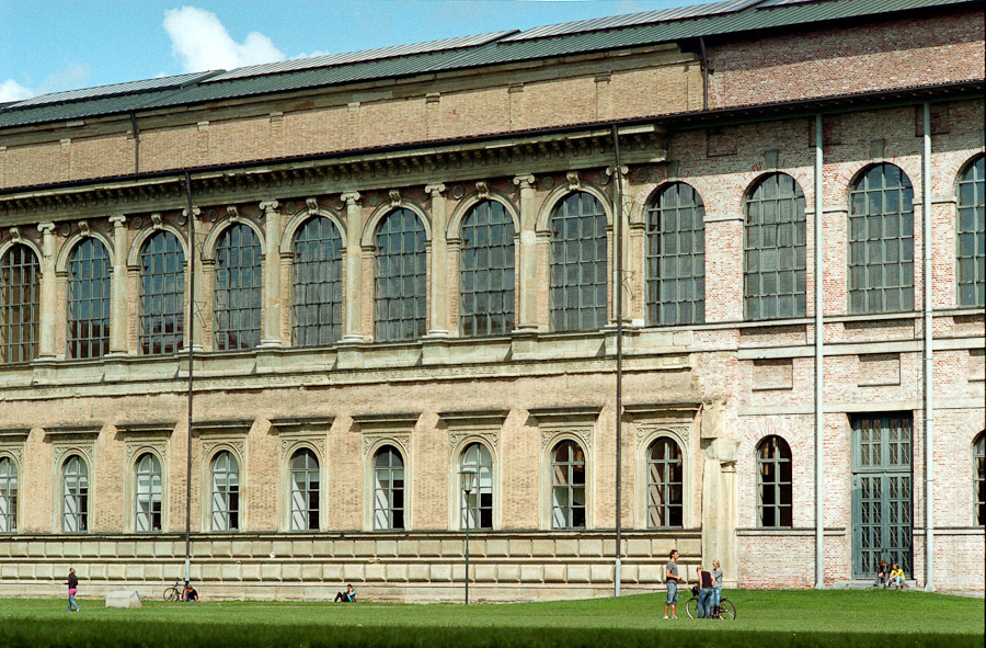 Alte Pinakothek 2