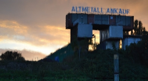 Altmetall bearbeitet