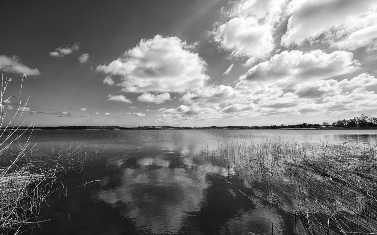 Am Balmer See auf Usedom, Fotogrofierhimmel pur, in SW vielleicht sogar noch etwas dramatischer