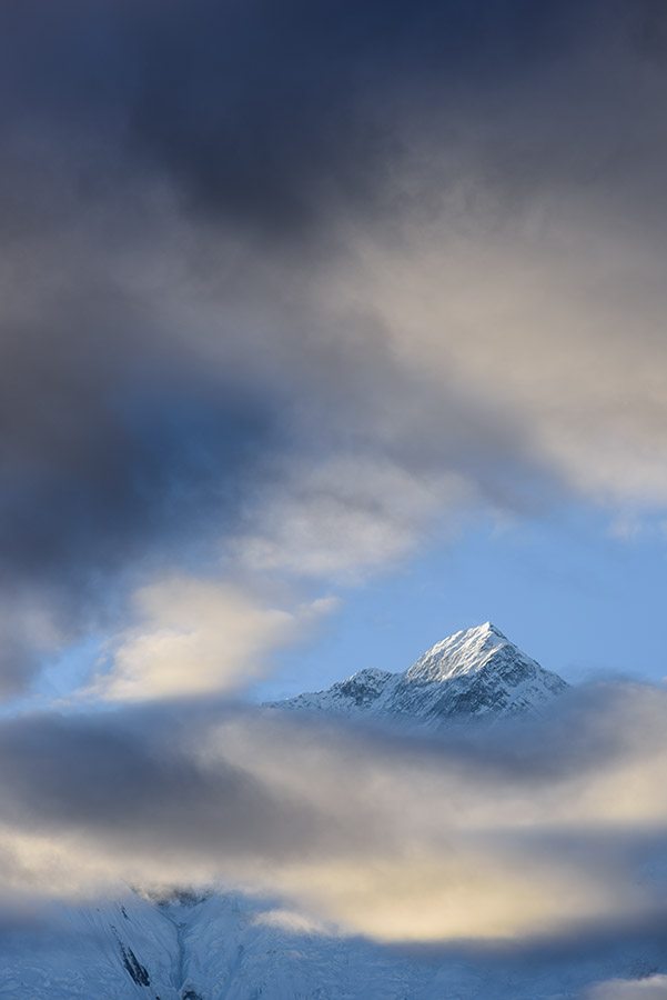 Annapurna II morgens von  klein