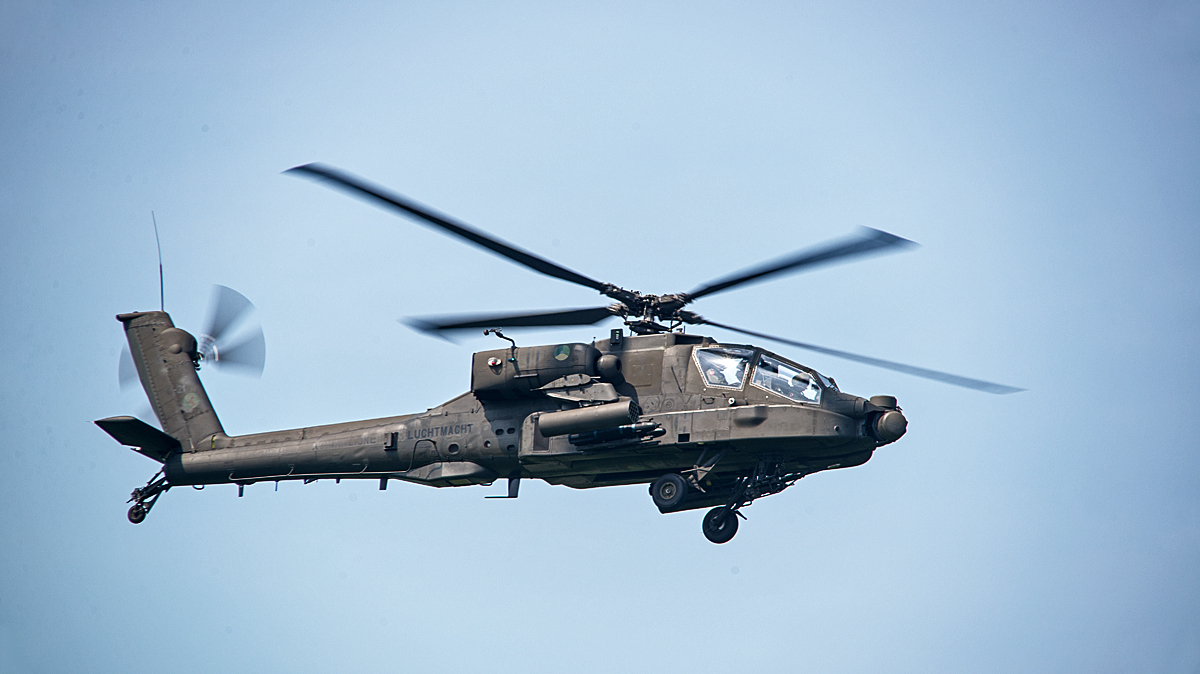 Apache AH 64.jpg