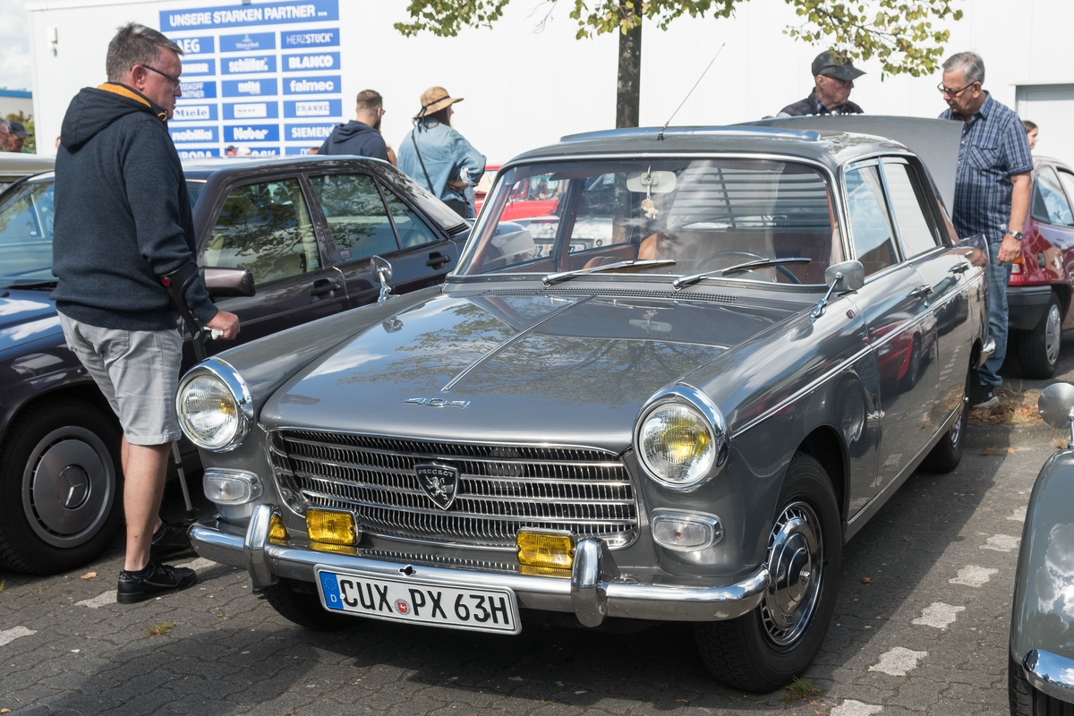 ar-568-10.jpg