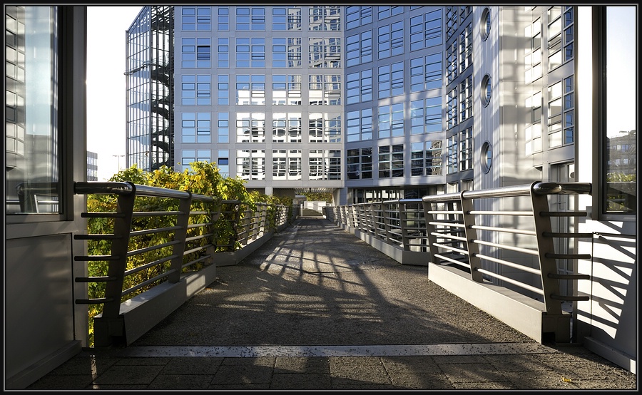Architektur 03
D700 &amp; AI-S 2.0/28 bei Blende 11.0