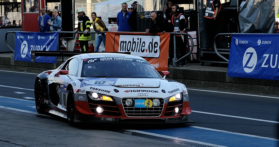 Audi R8