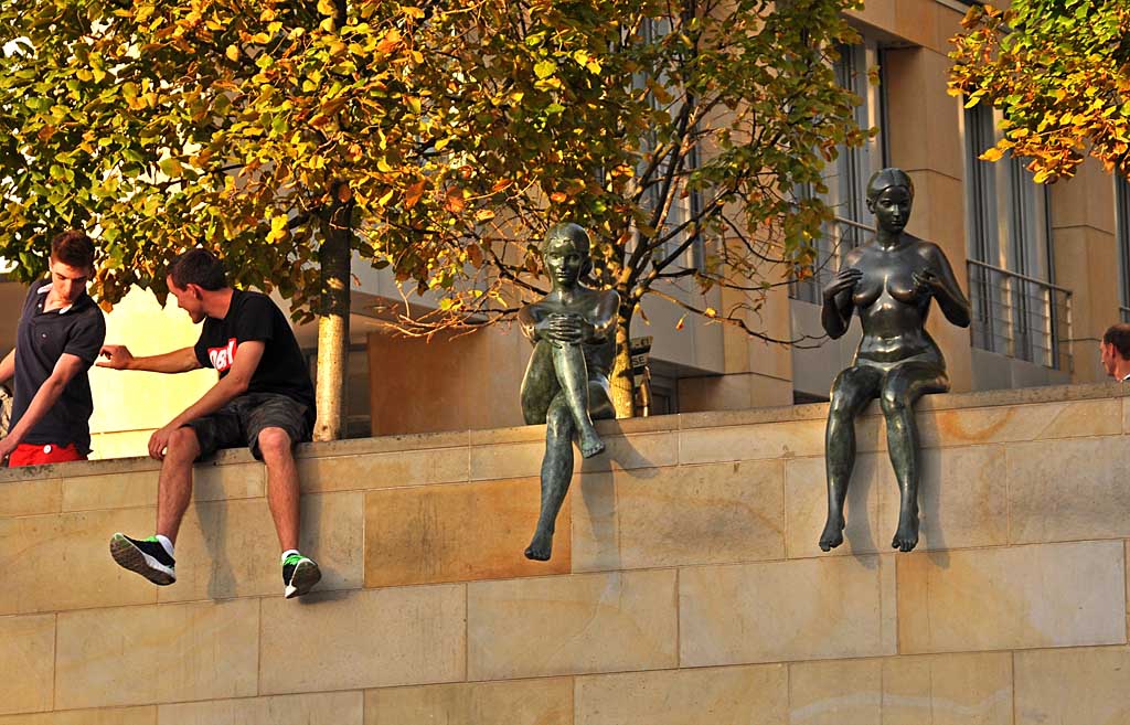 auf der mauer