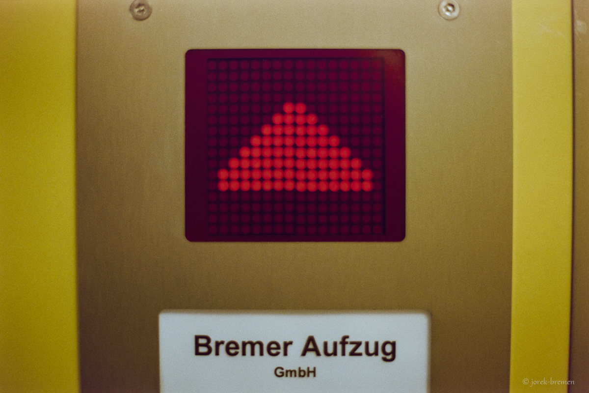 aufwärts