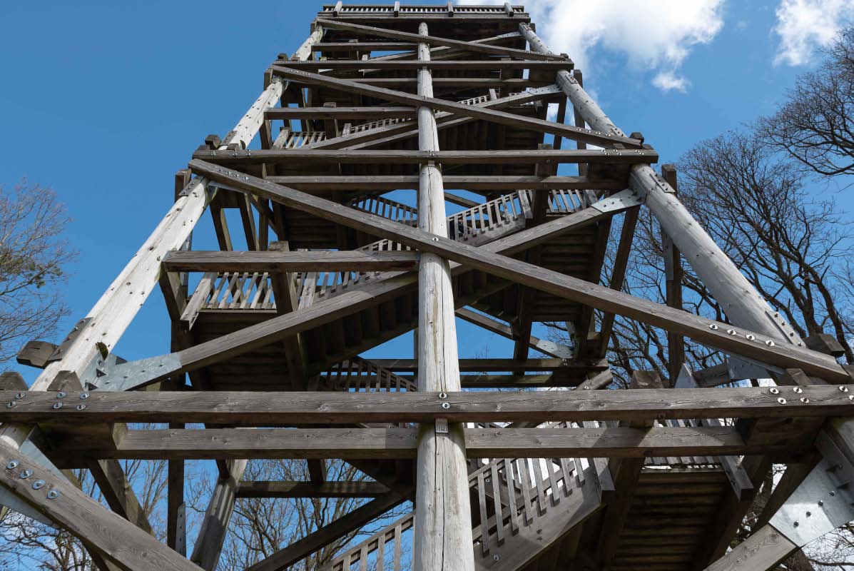 Aussichtsturm Schwedenschanze 1.jpg