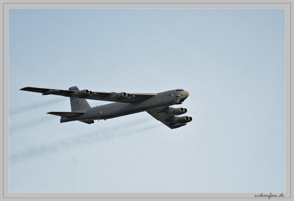 B 52