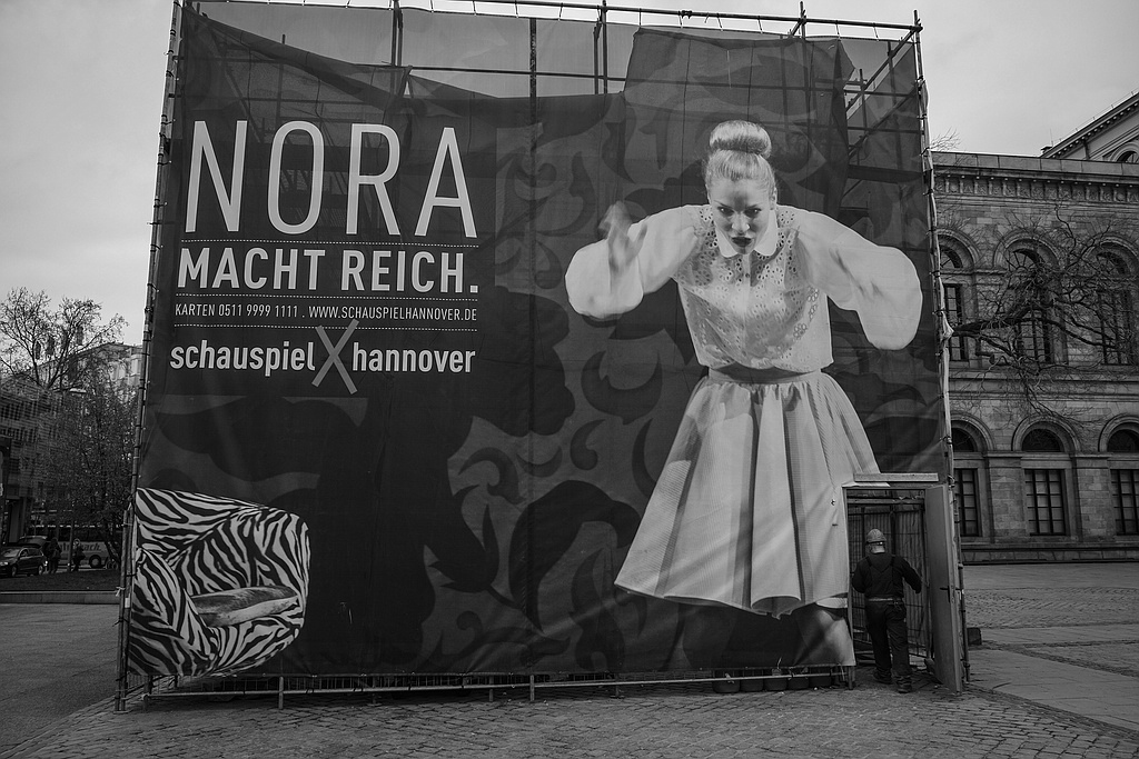 b&amp;w DSCF4583