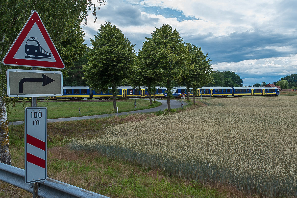 Bahnübergang (1 von 1).JPG