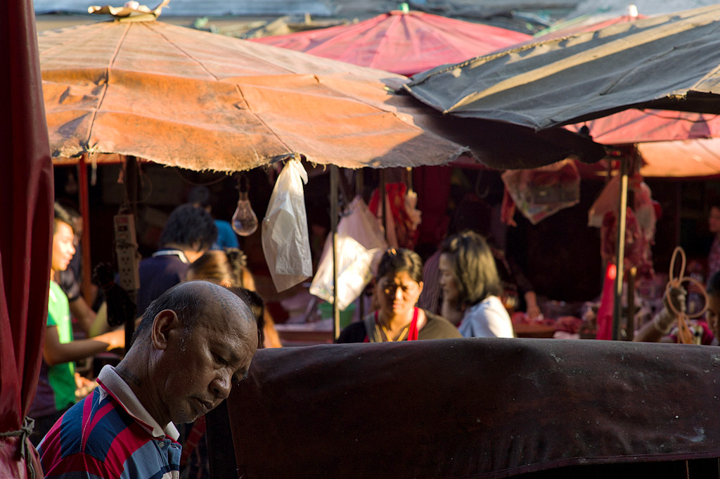 bangkok klong toey market 1016290