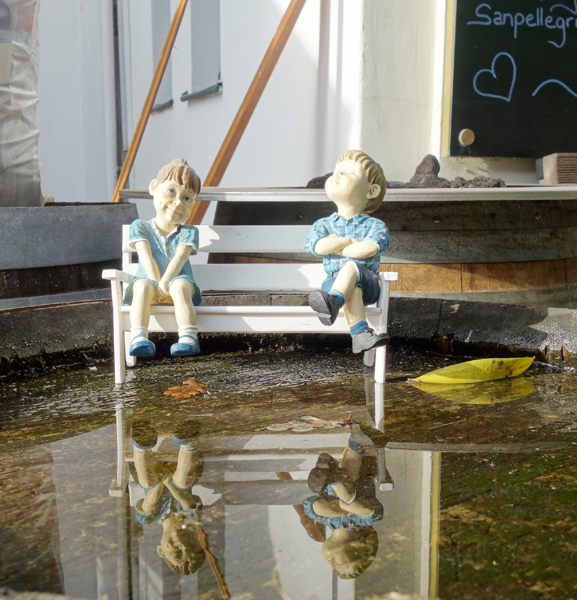 bank am see.jpg