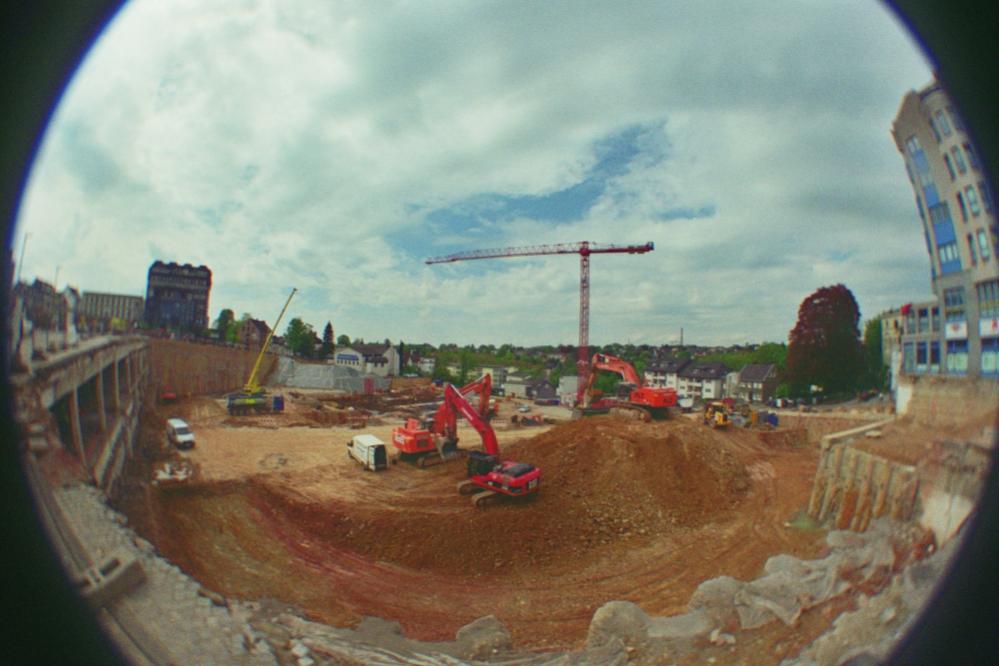 Baustelle 02
Kodak 200 Blende 8  1/1000