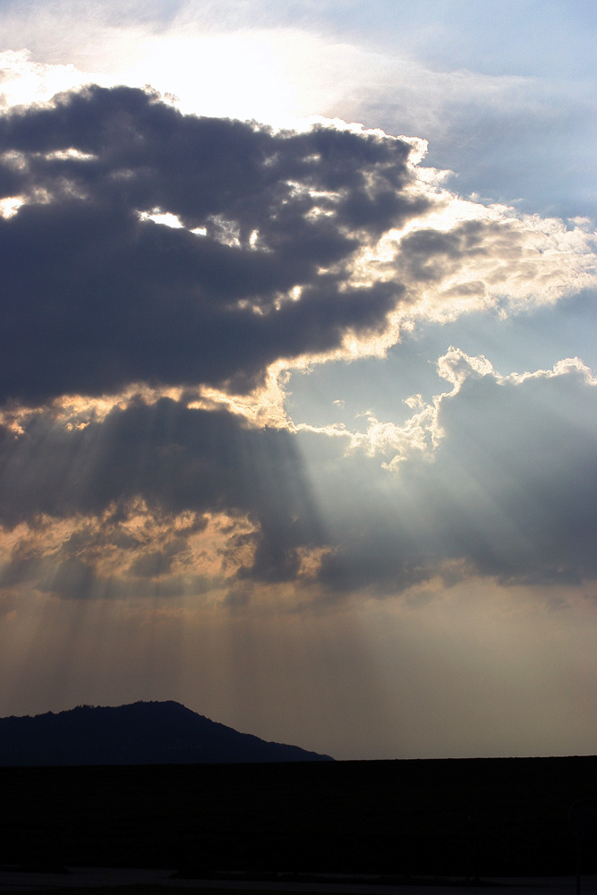 Beim Spotten in Kloten - Wolken im Anmarsch