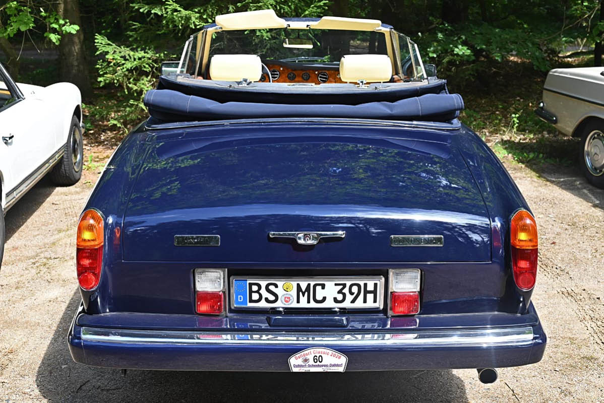 Bentey Continental.jpg