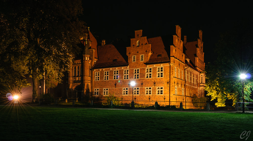 Bergedorfer Schloss bei Nacht