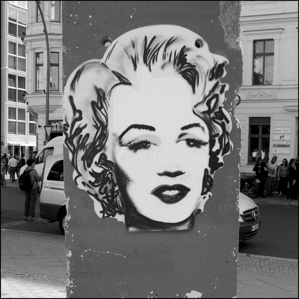 Berlin Q sw MM  D7K2935