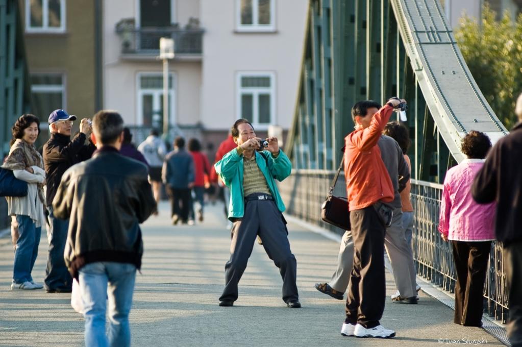 bittelächeln