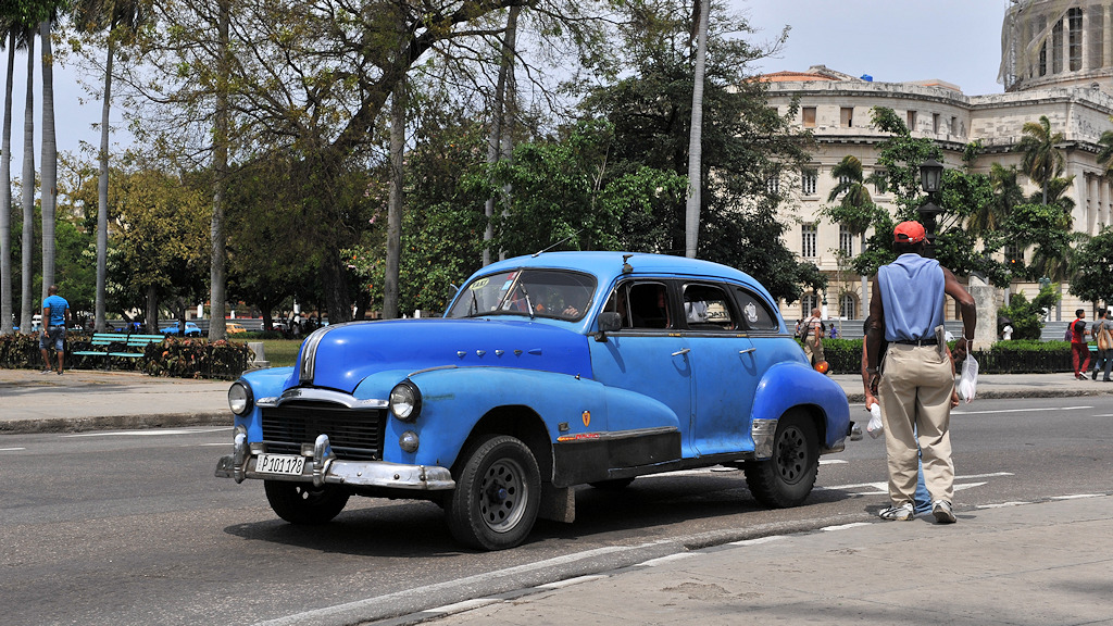 blau in Havanna
 1417