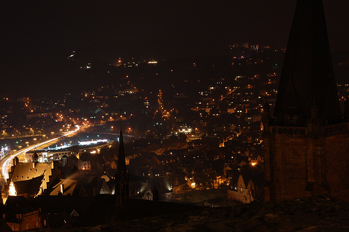 Blick über Marburg

Nikon D40, Nikkor 50 f1,4 AF-S