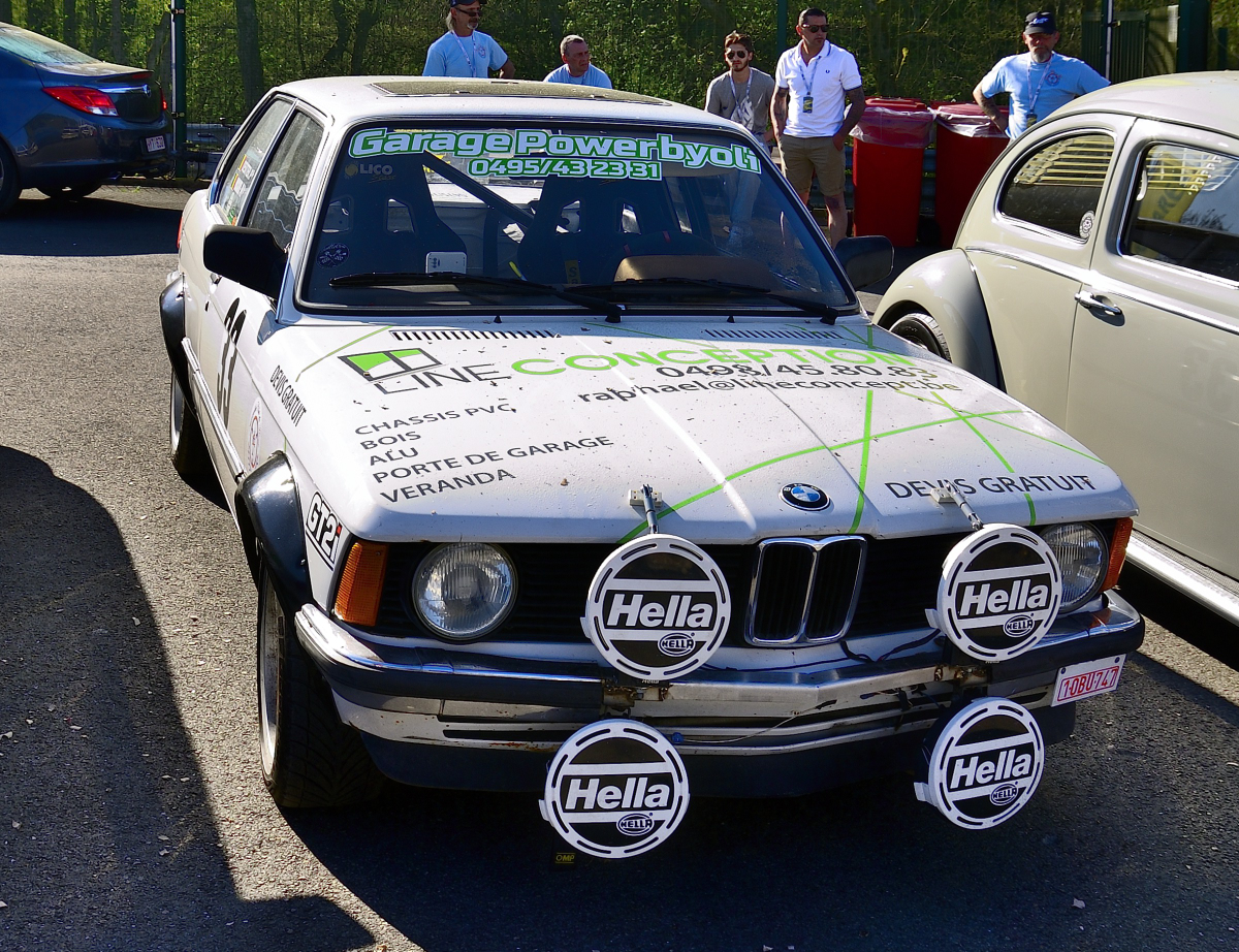 BMW 320 E21.JPG