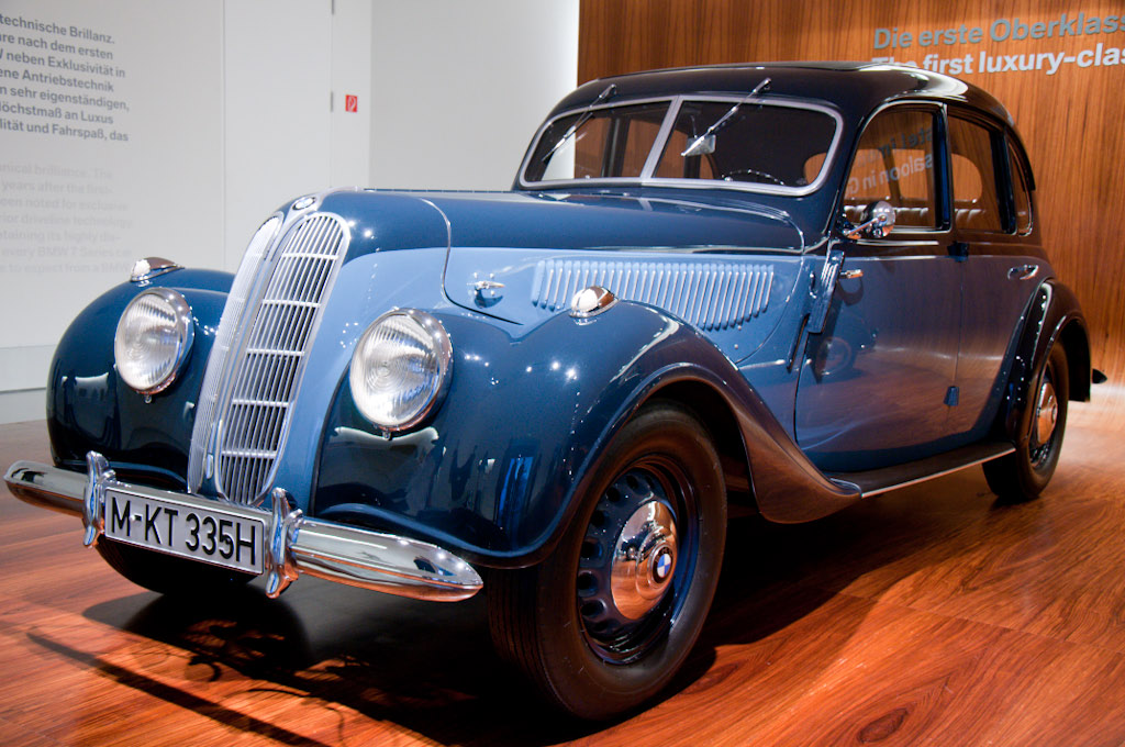 BMW Museum 04