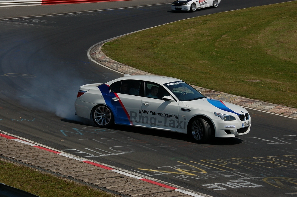 BMW "Taxi" auf ddr Nordschleife