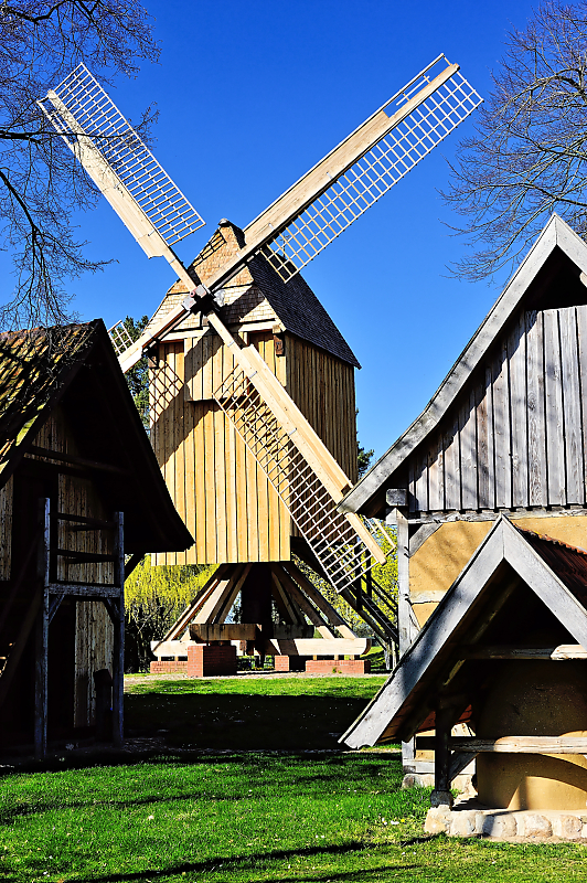 Bockwindmühle Rethem.jpg