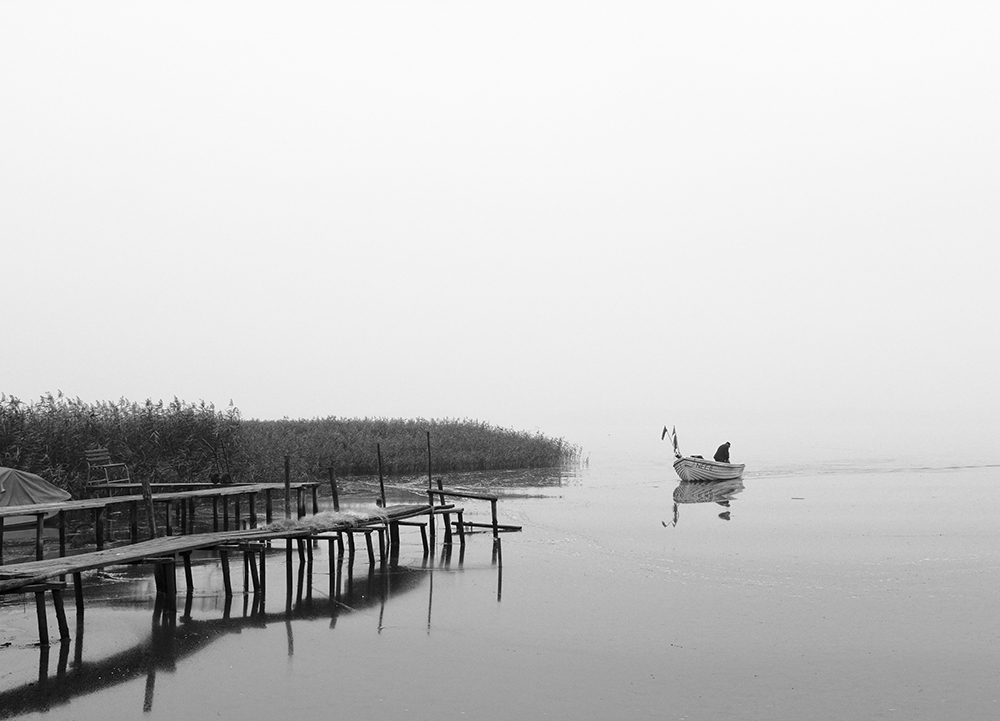 Boot am Steg in Neeberg sw