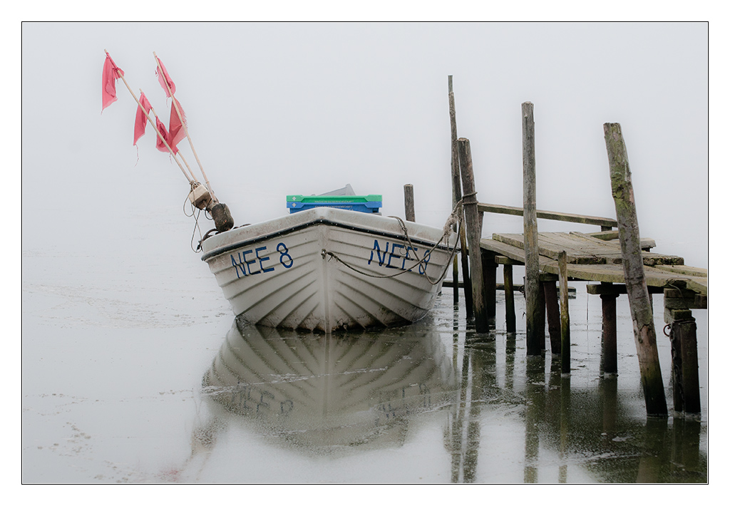 Boot am Steg in Neeberg