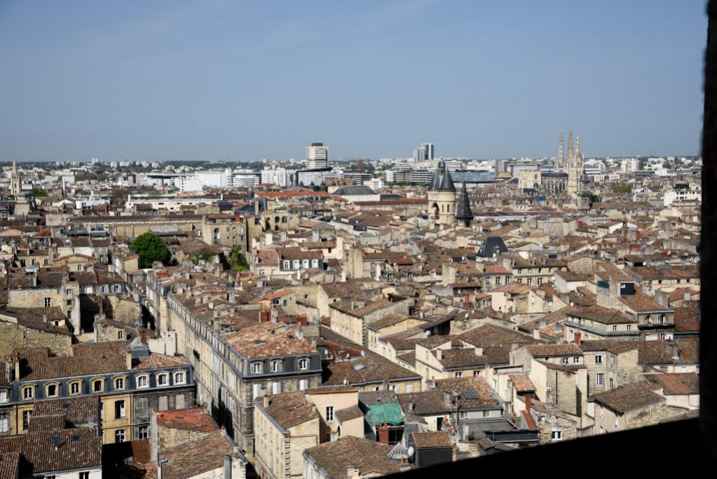 Bordeaux vom Turm St-Michel,
bitte die gleiche korrigierte Kopie im Album anschauen 
DSE 0143