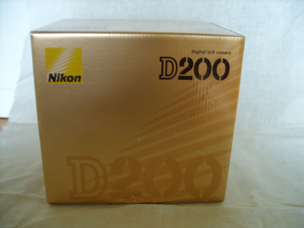 Box Nikon D200 mit Bedienungsanleitung (NL)